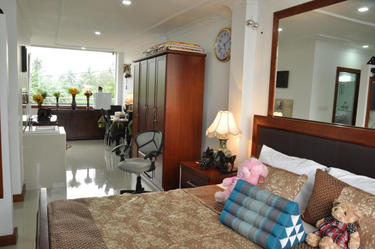 Goviyapana Beach Hotel Ahangama Buitenkant foto