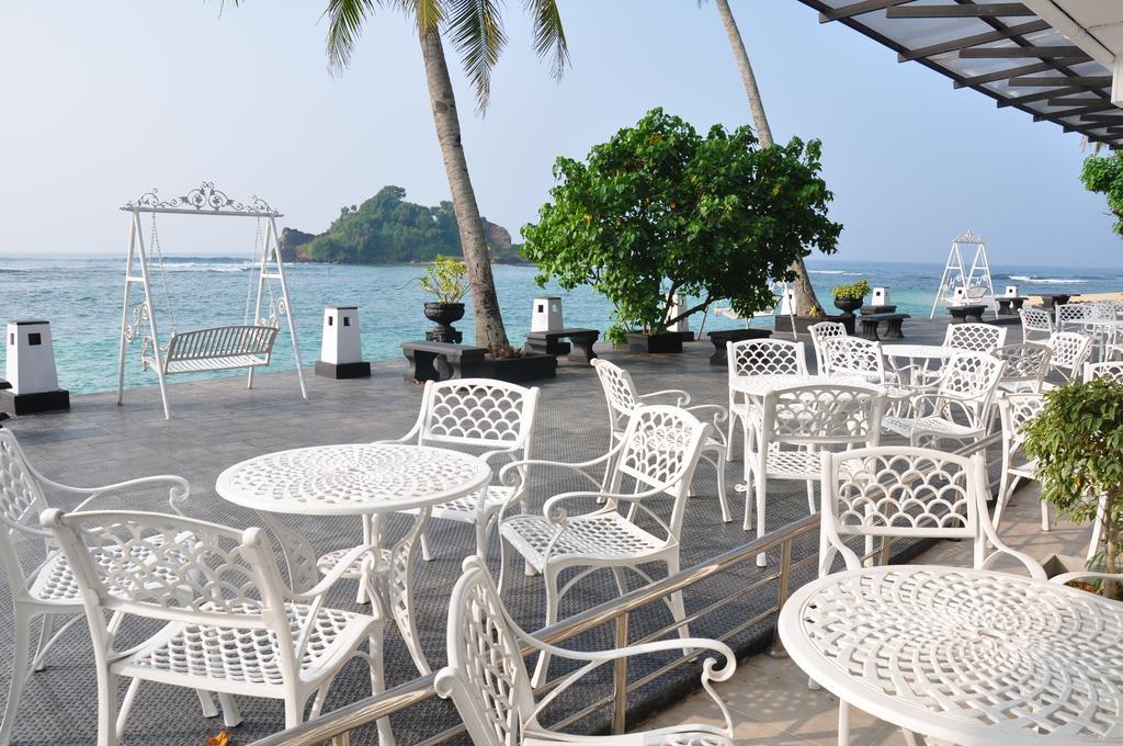 Goviyapana Beach Hotel Ahangama Buitenkant foto